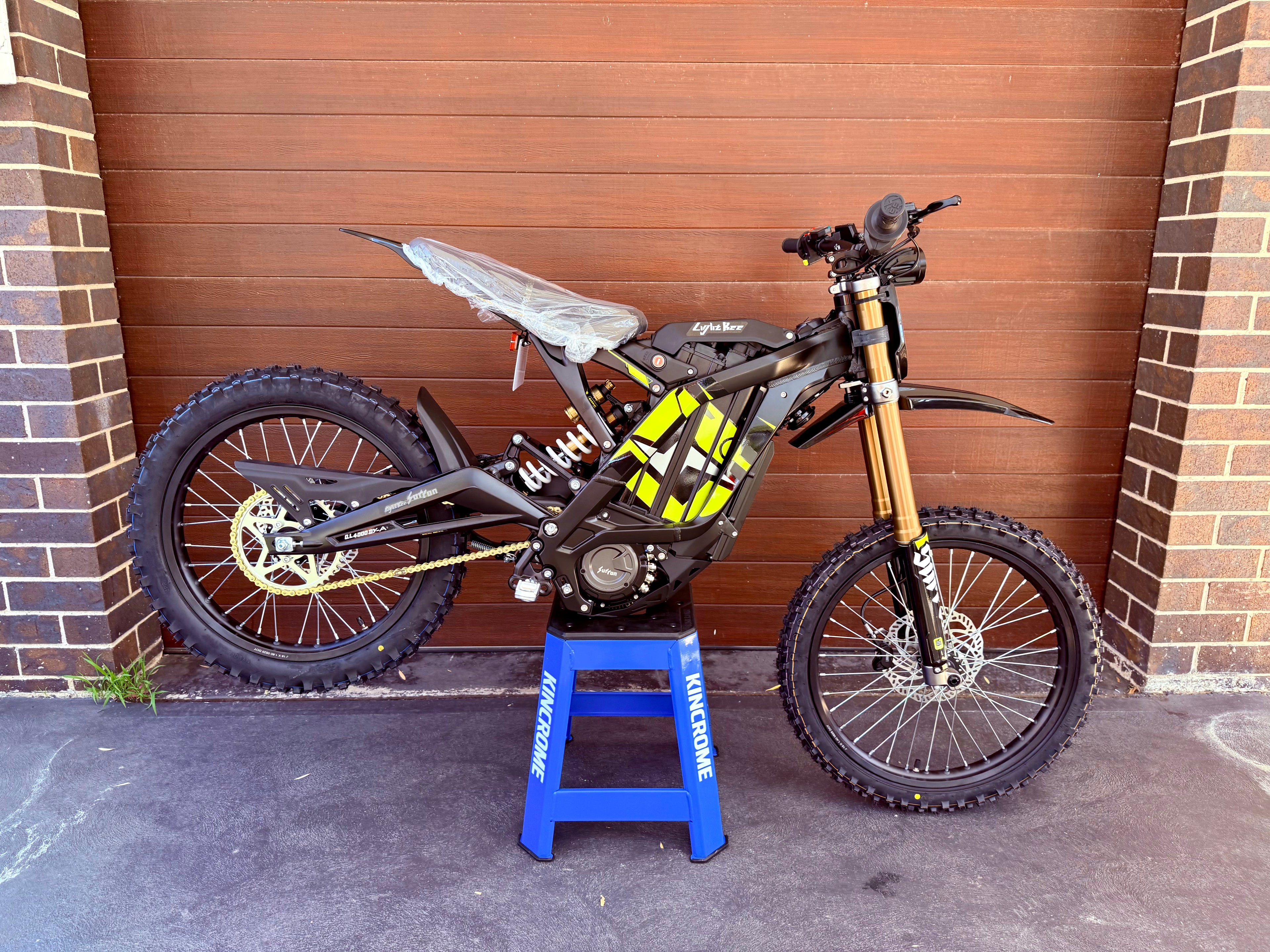 SurRon Light Bee X Electric Dirt Bike - SurRush