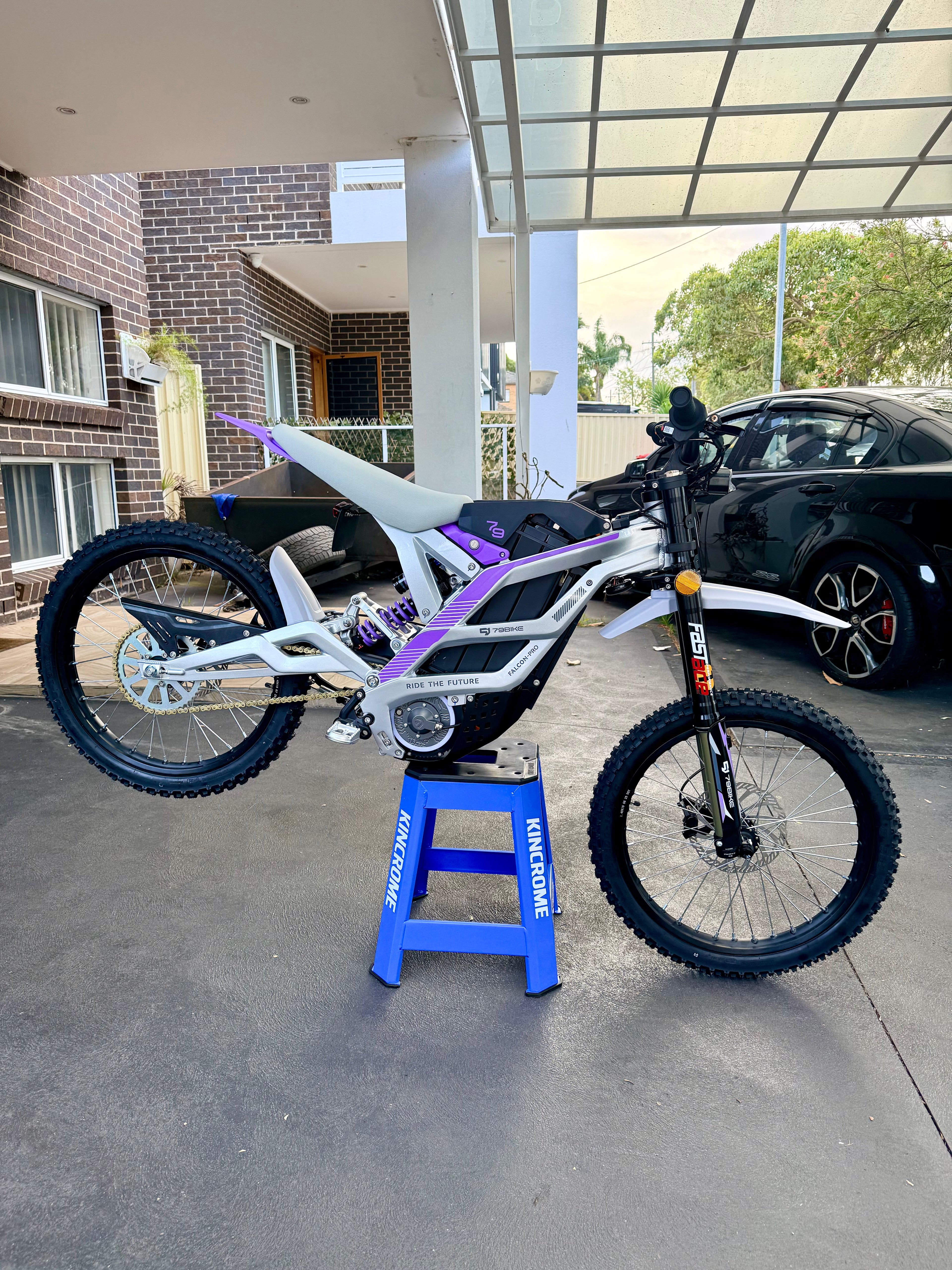 79BIKE-Falcon Pro Electric Dirt Bike - SurRush